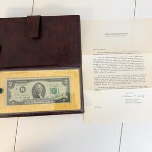 USA Two Dollar Bicentennial Commemorative Bill First Day Issue April 13 1976